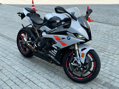 BMW S 1000 RR