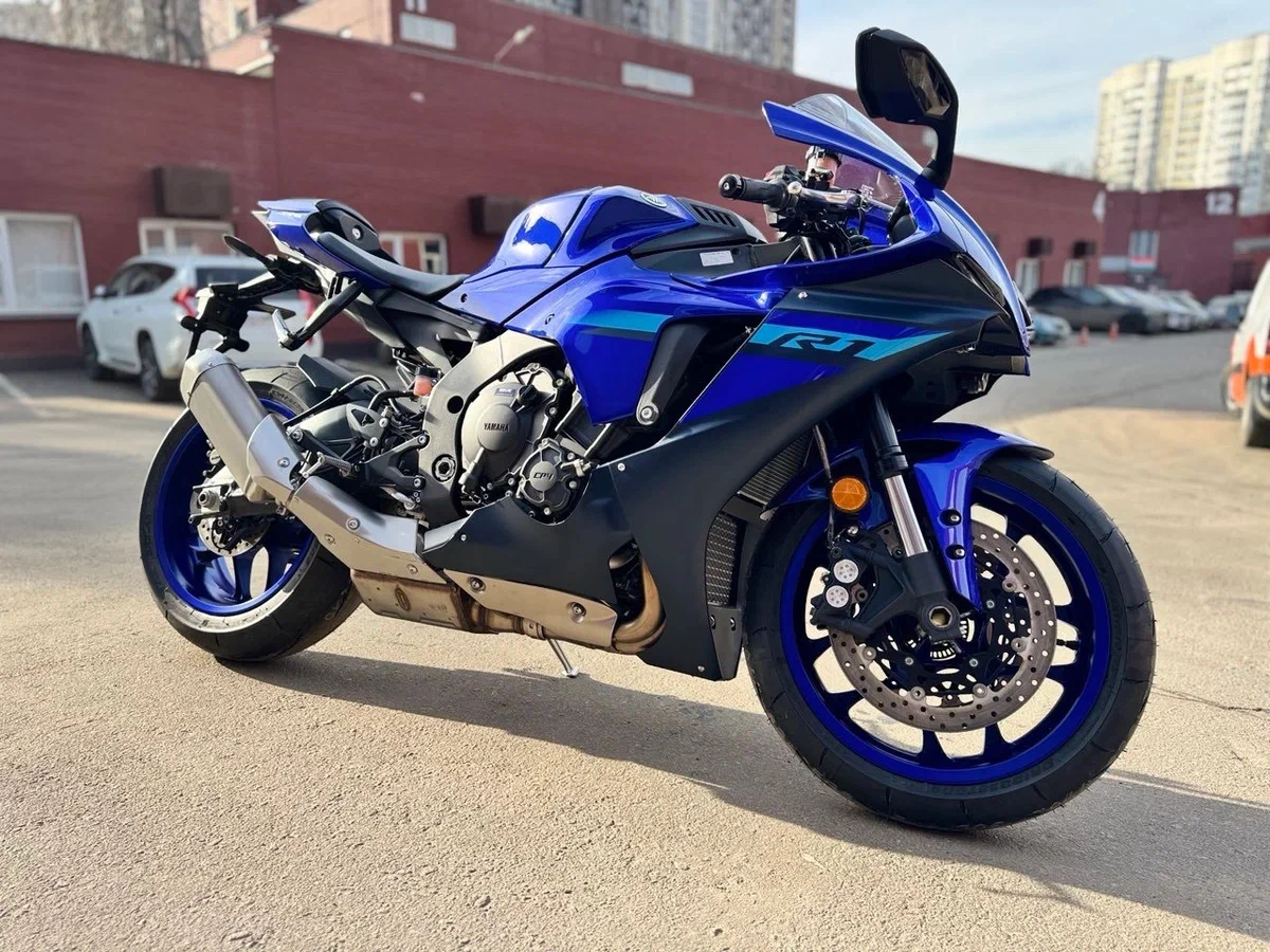 Yamaha YZF-R1