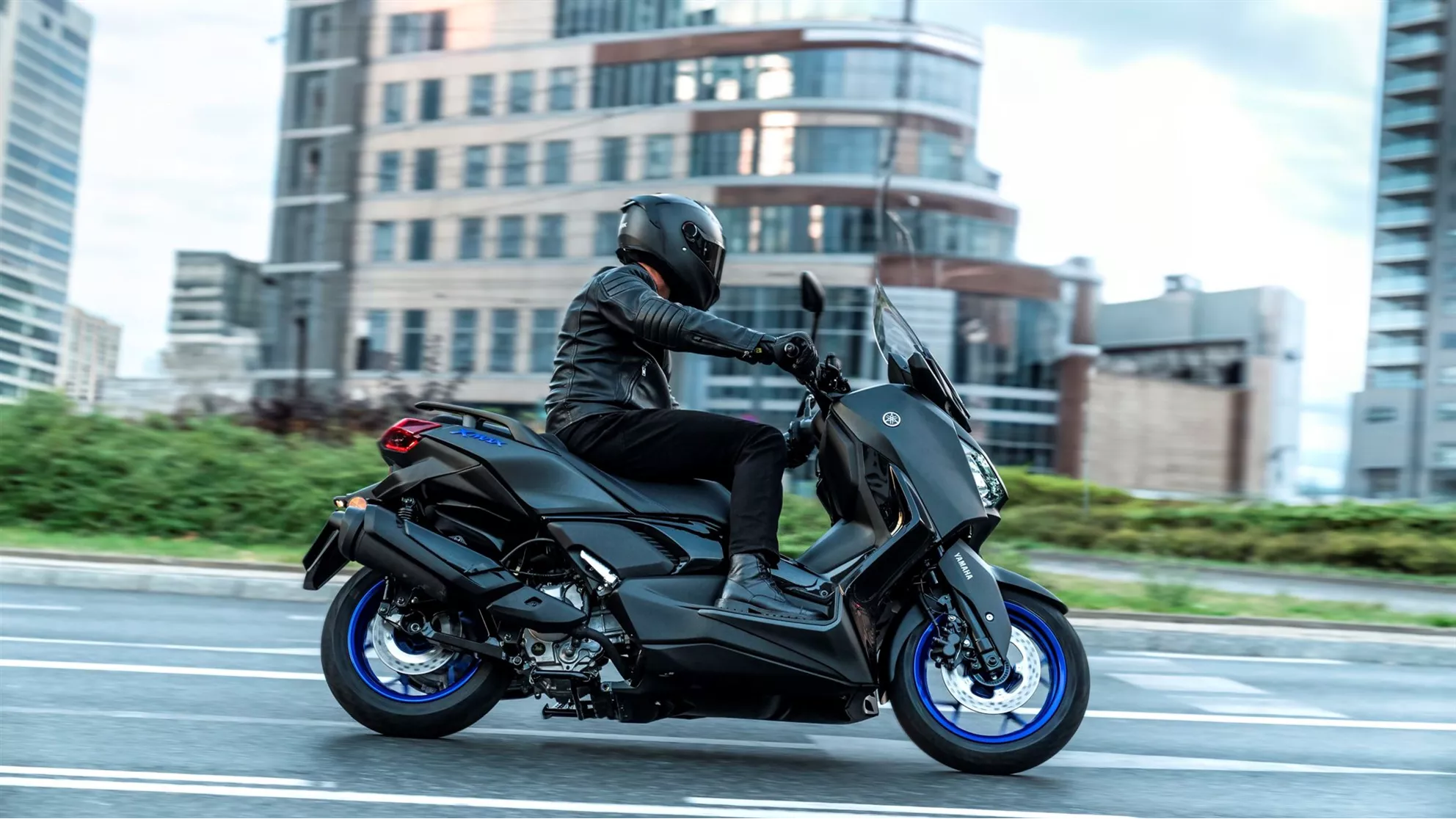 Yamaha XMAX 300