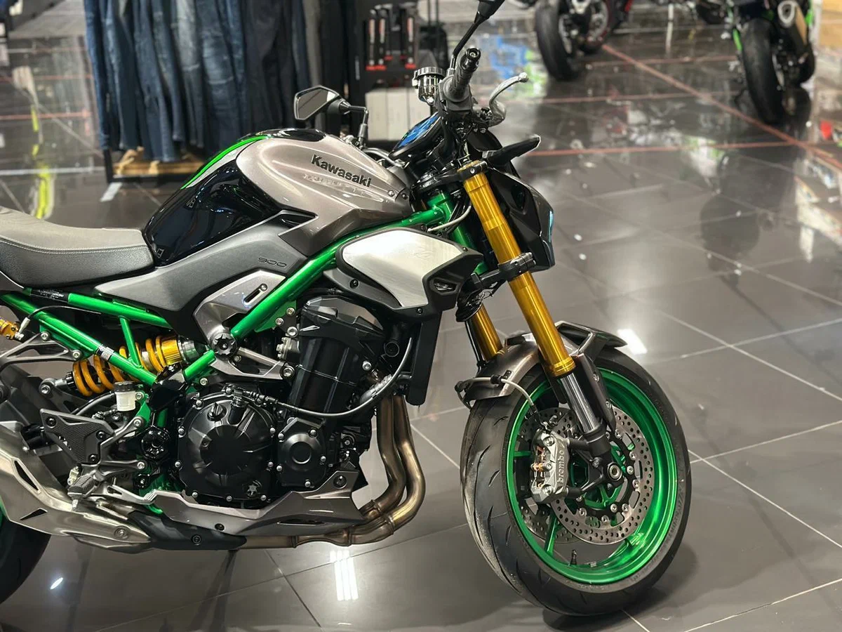 Kawasaki Z900